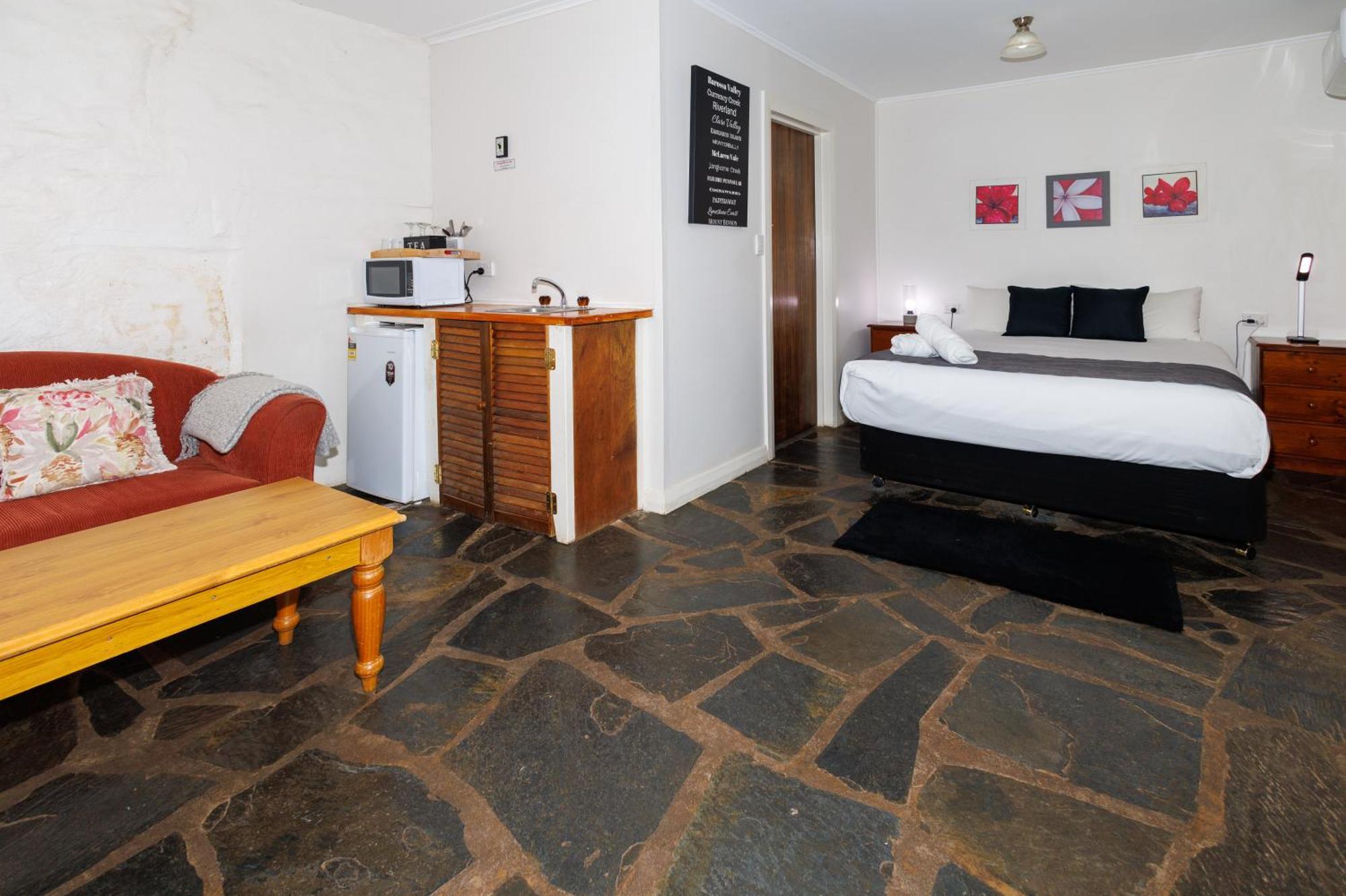 Big4 Cape Jervis Accommodation & Caravan Park Extérieur photo